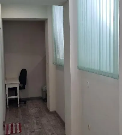 Πανσιόν Guest Super Center Perfect Location *